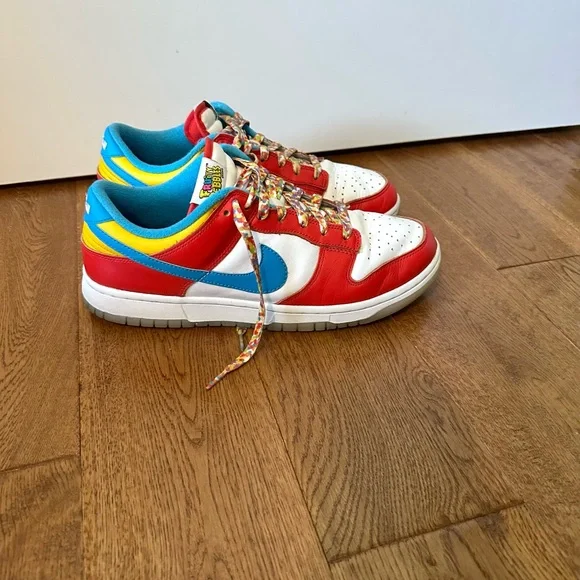 Nike Dunk Low x LeBron James Fruity Pebbles Shoes Size 9 Red And White Sneakers